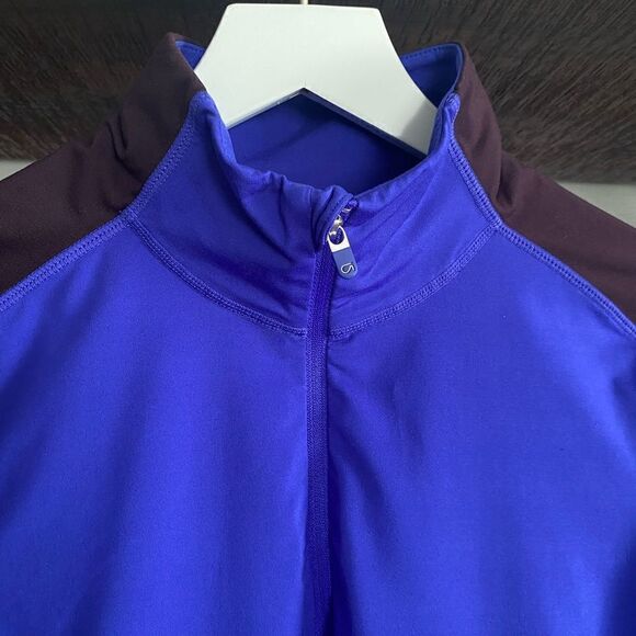 Gap Active Quarter Zip - Picture 3 of 8